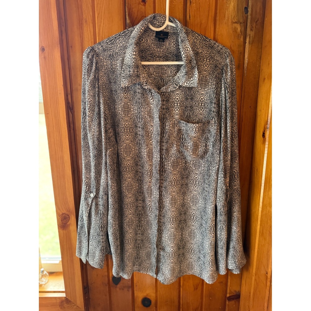 Worthington Woman Black White‎ Abstract Print Roll Tab Button Down Blouse 2X